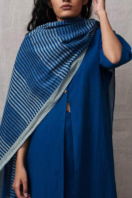 Banana Labs Blue Cotton Plain Round Kurta Set Online at Aza Fashions Banana Labs_Blue Cotton Plain Round Kurta Set _Online_at_Aza_Fashions
