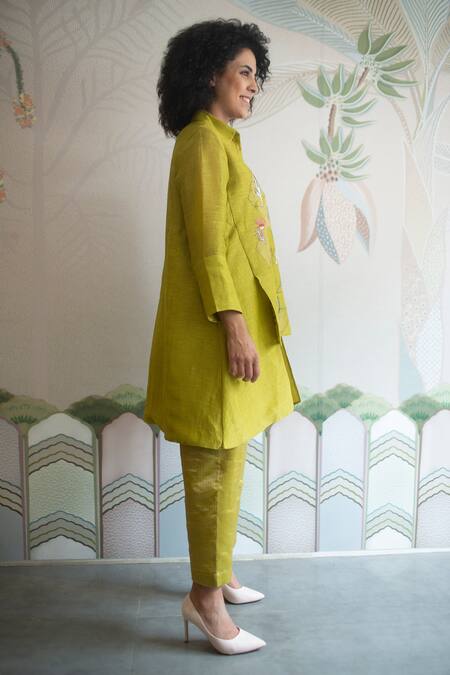 Oja_Green Handloom Silk Applique Shirt Collar Embroidered Overlapped Tunic With Pant _Online_at_Aza_Fashions