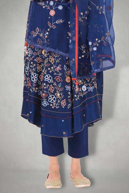 I Am Design Blue Cotton , Silk Organza, Linen Aari Round Embroidered Kurta Set at Aza Fashions I Am Design_Blue Cotton , Silk Organza, Linen Aari Round Embroidered Kurta Set _at_Aza_Fashions