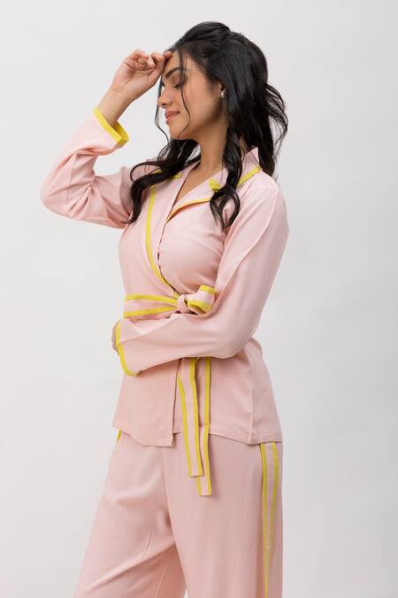 Dawn And Dusk_Pink Cotton Collared Solid Wrap Shirt And Pyjama Set_Online_at_Aza_Fashions