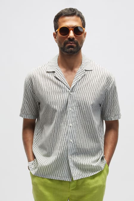 Terra Luna White 100% Organic Handloom Cotton Moon Pattern Shirt Online at Aza Fashions Terra Luna_White 100% Organic Handloom Cotton Moon Pattern Shirt _Online_at_Aza_Fashions