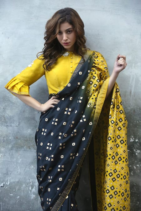 I Am Design_Black Silk Ikat Print Ombre Saree _Online_at_Aza_Fashions
