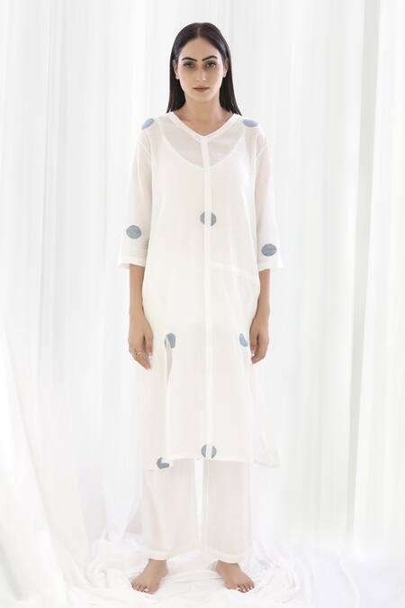 Khat_White Cotton V-neck Polka Pattern Tunic And Pant Set _Online_at_Aza_Fashions