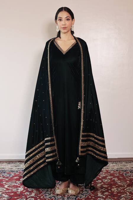 Shrutkirti Green Silk, Velvet Tassels V-neck Embroidered Kurta Palazzo Set Online at Aza Fashions Shrutkirti_Green Silk, Velvet Tassels V-neck Embroidered Kurta Palazzo Set_Online_at_Aza_Fashions