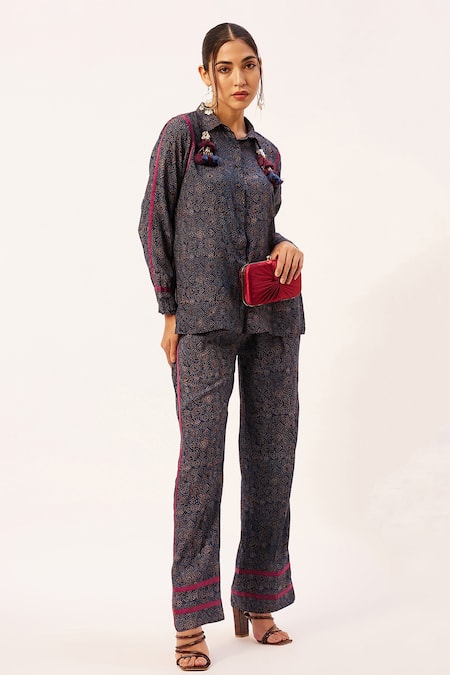 Zariya The Label_Blue Modal Tassels Shawl Neck Ajrakh Print Shirt And Pant Set _Online_at_Aza_Fashions