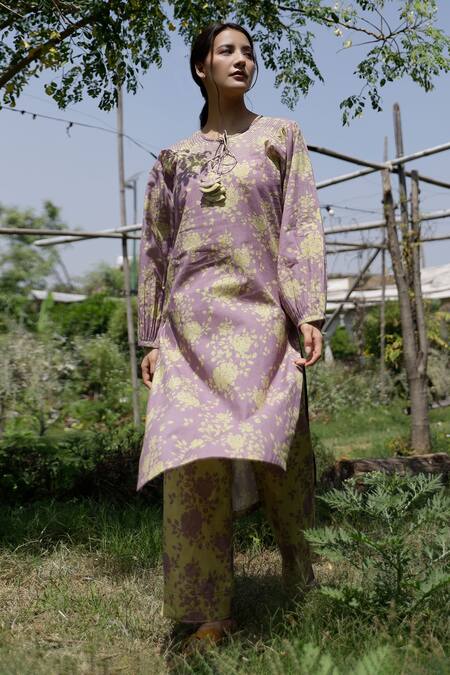 Raiman_Purple Cotton Printed Floral Round Kurta And Pant Set _Online_at_Aza_Fashions