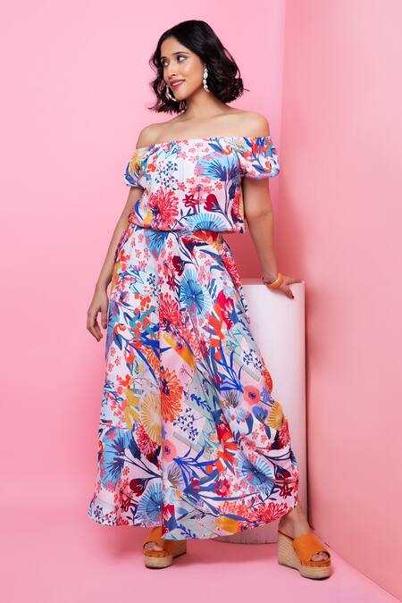Rhe-Ana_Blue Rayon Off-shoulder Blooming Flower Print Top And Skirt Co-ord Set _Online_at_Aza_Fashions