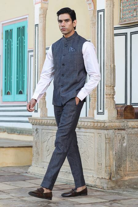 Raw & Rustic By Niti Bothra_Grey Linen Embroidery Thread Work Bundi And Pant Set _Online_at_Aza_Fashions