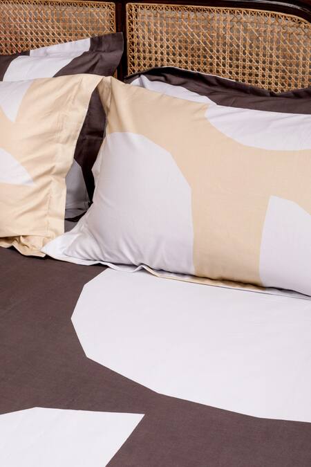 Kyoona_Grey 100% Cotton, Satin Weave Semi Polka Dot Phases Of Moon Bedcover Set_Online_at_Aza_Fashions