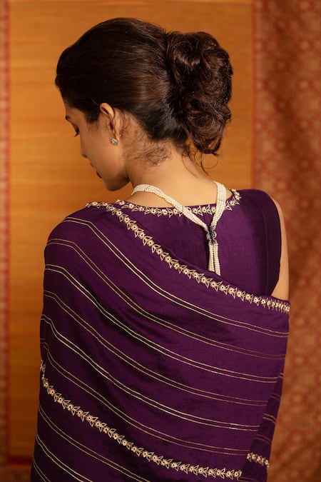 Shop_Deep Thee_Purple Silk, Chanderi Tassels, Embroidery Varna Ada Line Saree With Blouse _Online_at_Aza_Fashions
