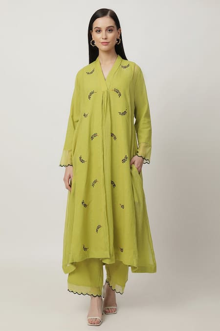 Musal Green Cotton, Linen, Kota Doria Embroidery V-neck Tracey Leaf Kurta Pant Set Online at Aza Fashions Musal_Green Cotton, Linen, Kota Doria Embroidery V-neck Tracey Leaf Kurta Pant Set_Online_at_Aza_Fashions
