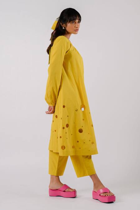 Tussah By Siddhi Shah_Yellow Cotton Cut-work Round Hem Kurta With Pant  _Online_at_Aza_Fashions