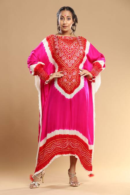 Etasha By Asha Jain_Red Tassels, Smocking Round Neck Smocked Sleeve Bandhani Pattern Kaftan _Online_at_Aza_Fashions