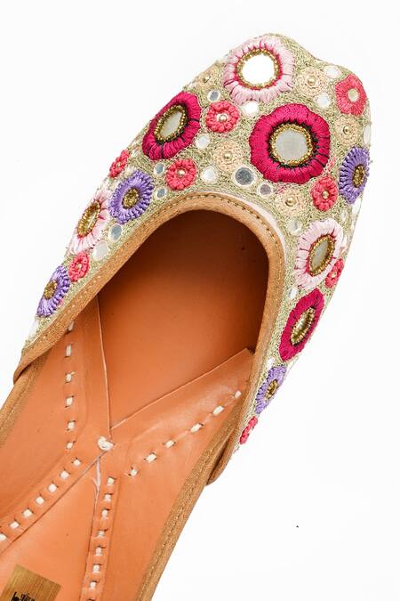 Miar Designs_Pink Embroidered Valerie Floral Juttis_Online_at_Aza_Fashions