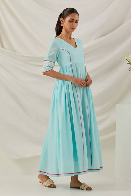 The Indian Cause Blue Cotton Embroidery V-neck Placed Chikankari Anarkali Online at Aza Fashions The Indian Cause_Blue Cotton Embroidery V-neck Placed Chikankari Anarkali_Online_at_Aza_Fashions