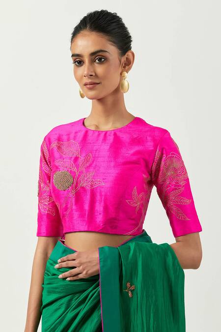 Label Earthen_Green Chiffon Embroidery Round Neck Suraiya Saree With Blouse _Online_at_Aza_Fashions