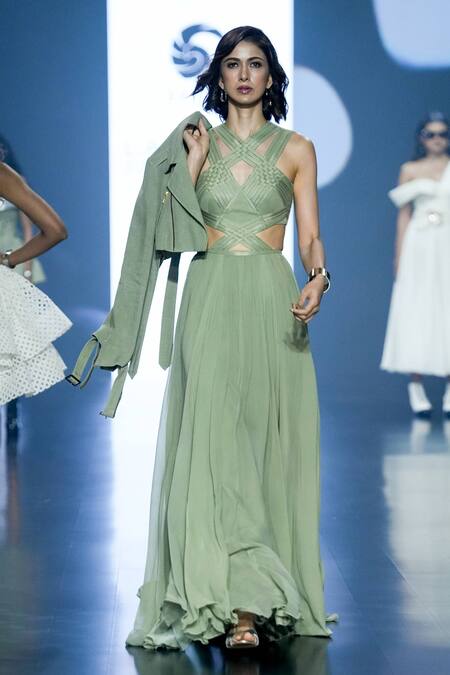 Saisha Shinde_Green Georgette Basket Weave V Neck Pattern Gown With Jacket  _Online_at_Aza_Fashions