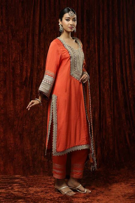 Shikhar Sharma_Orange Silk Chanderi Embroidered Pearl Leaf Neck Kurta Pant Set _Online_at_Aza_Fashions