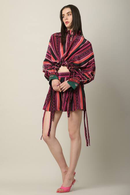 Limerick By Abirr N' Nanki Multi Color Crepe Printed Stripe Jolene Shorts Online at Aza Fashions Limerick By Abirr N' Nanki_Multi Color Crepe Printed Stripe Jolene Shorts _Online_at_Aza_Fashions