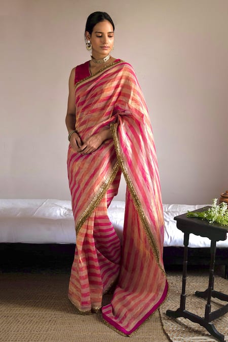 Shorshe Clothing Handloom Stripe Pattern Saree 