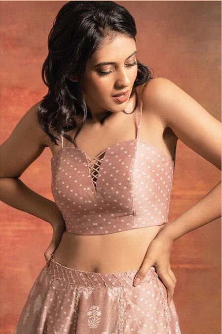 Shop_Pleats By Kaksha And Dimple_Beige Chanderi Sweetheart Neck Bandhani Jacket Lehenga Set_Online_at_Aza_Fashions