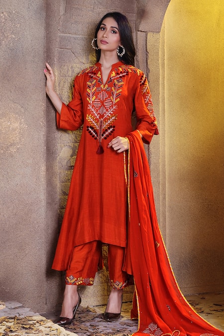 Sunita Nagi Orange Dupion Embroidered Cross Stitch Thread Work Notched Anarkali Palazzo Set Online at Aza Fashions Sunita Nagi_Orange Dupion Embroidered Cross Stitch Thread Work Notched Anarkali Palazzo Set _Online_at_Aza_Fashions