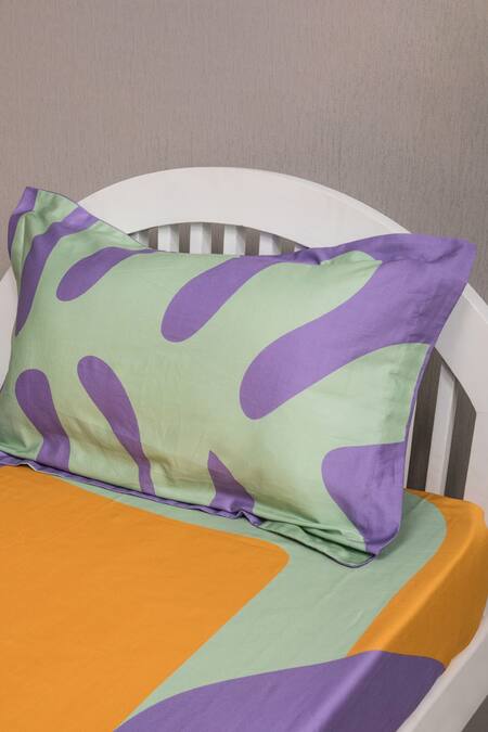 Kyoona_Purple 100% Cotton Printed The Matisse Meets Memphis Bedsheet Set_Online_at_Aza_Fashions