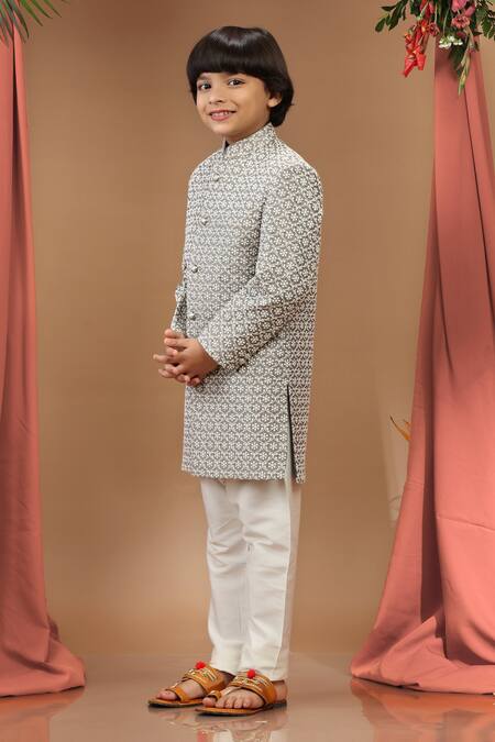 Kora By Nilesh Mitesh_Grey Silk Embroidery Thread Sherwani Set_Online_at_Aza_Fashions