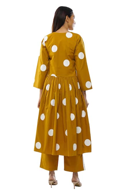 Khat_Yellow Cotton Round Neck Polka Dot Pattern Dress _Online_at_Aza_Fashions