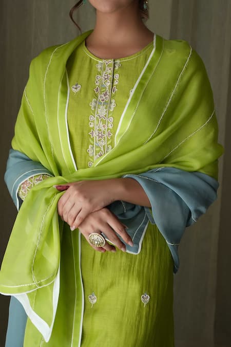 Kanika Sharma Green Silk, Georgette, Embroidery, Zari, Pearls Kurta Pant Set Online at Aza Fashions Kanika Sharma_Green Silk, Georgette, Embroidery, Zari, Pearls Kurta Pant Set _Online_at_Aza_Fashions