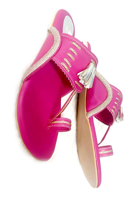 Foot Fuel Pink Rhinestone Studded Kolhapuri Flats Online at Aza Fashions Foot Fuel_Pink Rhinestone Studded Kolhapuri Flats _Online_at_Aza_Fashions