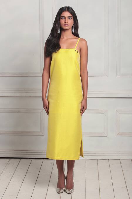 Couché By Anandini_Yellow Tussar Square Neck Plain Tussord Tweed Midi Slit Dress _Online_at_Aza_Fashions