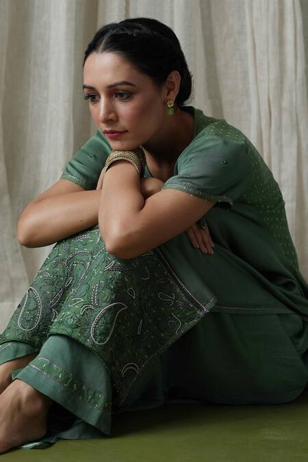 Kanika Sharma Green Modal, Organza, Georgette Embroidery Round Neck Hem Kurta Palazzo Set Online at Aza Fashions Kanika Sharma_Green Modal, Organza, Georgette Embroidery Round Neck Hem Kurta Palazzo Set _Online_at_Aza_Fashions