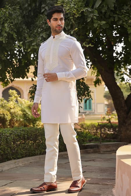 Raw & Rustic By Niti Bothra_Cream Linen, Cotton Embroidery Lucknowi Kurta _Online_at_Aza_Fashions