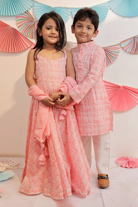 Tiny Colour Peach Cotton Embroidery Candy Floral Kurta With Pyjama Online at Aza Fashions Tiny Colour_Peach Cotton Embroidery Candy Floral Kurta With Pyjama _Online_at_Aza_Fashions