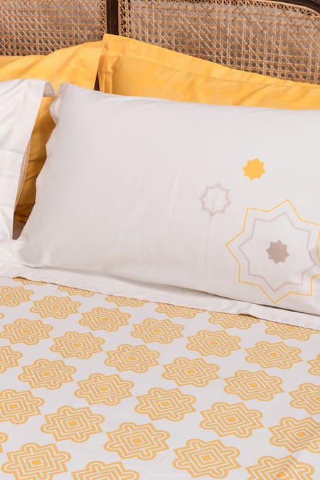 Kyoona_Yellow 100% Cotton Printed The Iktara Ii Bedsheet Set_Online_at_Aza_Fashions