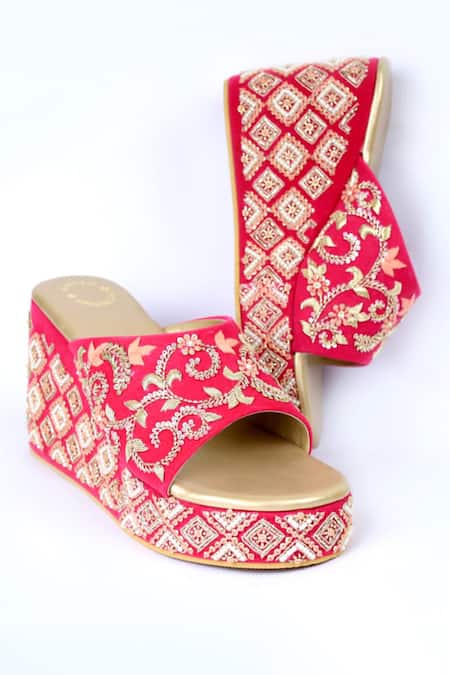 Shiveen Shiveen_Pink Embroidered Velvet Wedges _Online_at_Aza_Fashions