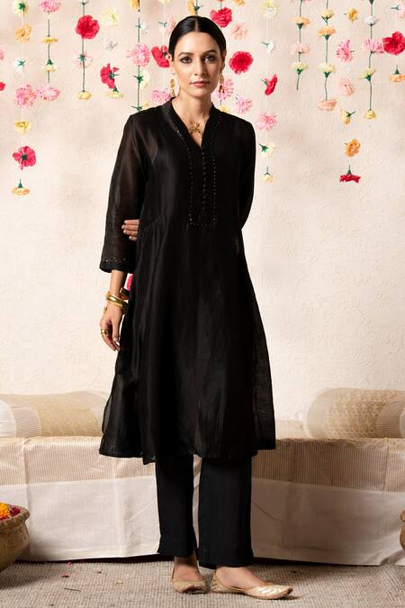 Marche_Black Kurta  Chanderi, Pant  Cotton V Neck A-line And Set _Online_at_Aza_Fashions