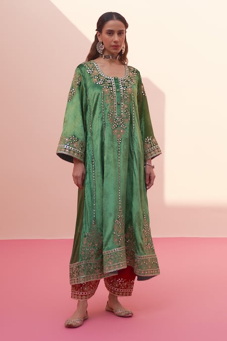 Angad Singh_Green Crepe Embroidery, Mirrors Velvet Floral Choga Salwar Set _Online_at_Aza_Fashions