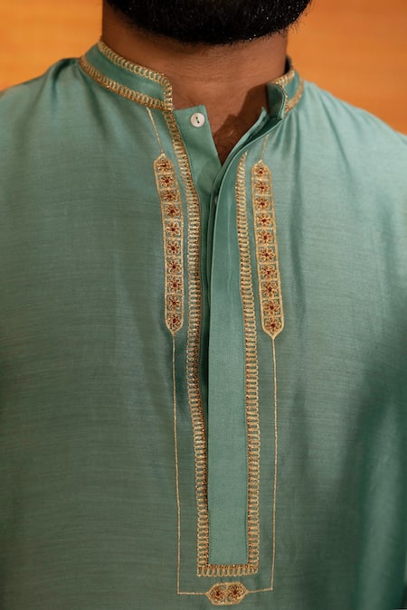Deep Thee_Blue Chanderi Embroidery Hand Placket Kurta Set _Online_at_Aza_Fashions