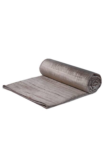 H2h_Beige Velvet Pristine Grid Bedcover Set _Online_at_Aza_Fashions
