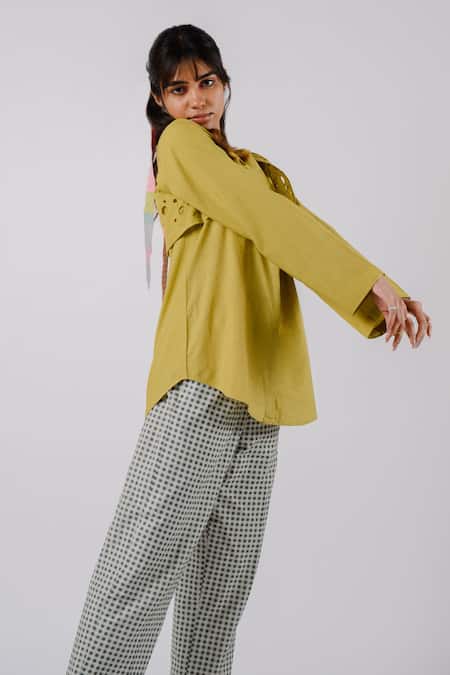 Tussah By Siddhi Shah_Green Cotton Embroidery Round Neck Flap Cutwork Shirt _Online_at_Aza_Fashions