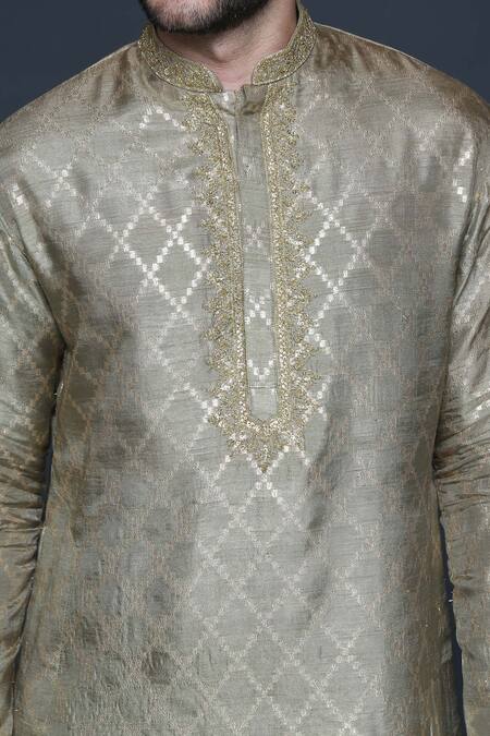 Buy_Sanjev Marwaaha_Green Cotton Silk Embroidered Zari Work Placket Kurta Set _Online_at_Aza_Fashions
