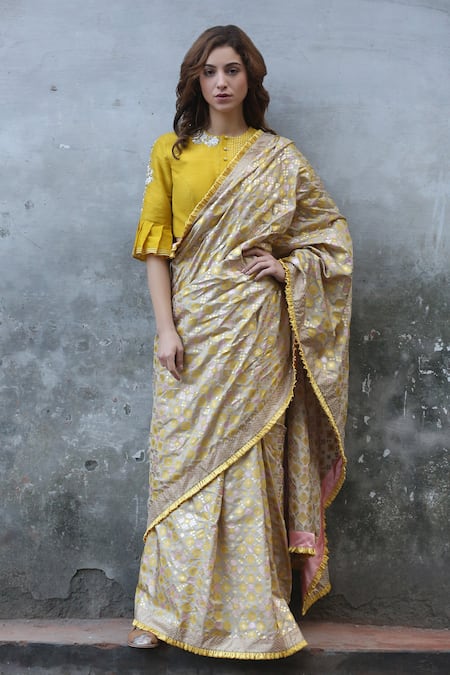 Buy_I Am Design_Beige Silk Ikat Print Saree _Online_at_Aza_Fashions