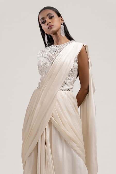 Shop Jyoti Sachdev Iyer White Tulle, Chanderi, Bemberg Round Pre-draped Embroidered Saree Online at Aza Fashions Shop_Jyoti Sachdev Iyer_White Tulle, Chanderi, Bemberg Round Pre-draped Embroidered Saree_Online_at_Aza_Fashions