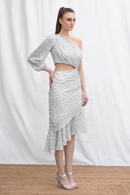 Amrta By Guneet Kondal White Viscose, Georgette Embroidery Asymmetric, One Shoulder Waist Cut Out Dress Online at Aza Fashions Amrta By Guneet Kondal_White Viscose, Georgette Embroidery Asymmetric, One Shoulder Waist Cut Out Dress _Online_at_Aza_Fashions