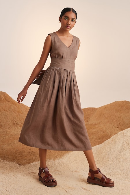 Buy_Cord_Green Linen V-neck Freya Color Block Cape With Dress _Online_at_Aza_Fashions