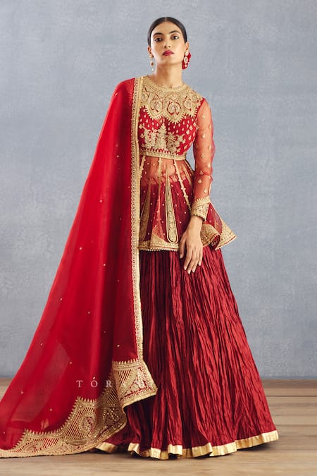 BRIGHT RED BRIDAL LEHENGA SET WITH ALL OVER 'BAADLA' SILVER EMBROIDERY  PAIRED WITH A MATCHING DUPATTA AND SILVER EMBELLISHMENTS. - Seasons India