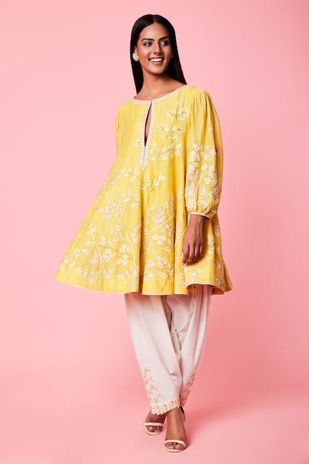 Buy_Sue Mue_Yellow Mul Floral Keyhole Resham And Parsi Work Short Anarkali Set_Online_at_Aza_Fashions