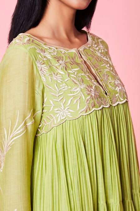 Sue Mue Green Cotton, Mul Resham, Parsi Keyhole Work Short Anarkali And Pant Set Online at Aza Fashions Sue Mue_Green Cotton, Mul Resham, Parsi Keyhole Work Short Anarkali And Pant Set _Online_at_Aza_Fashions